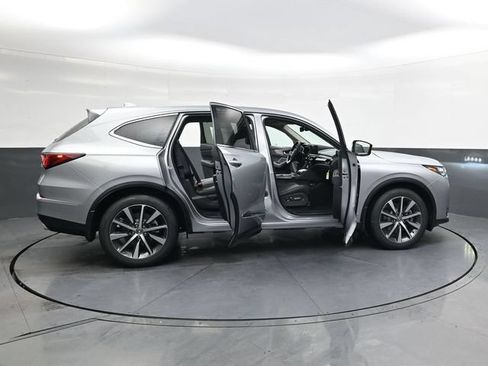 Used 2026 Acura MDX FWD w/ Technology Package image 38