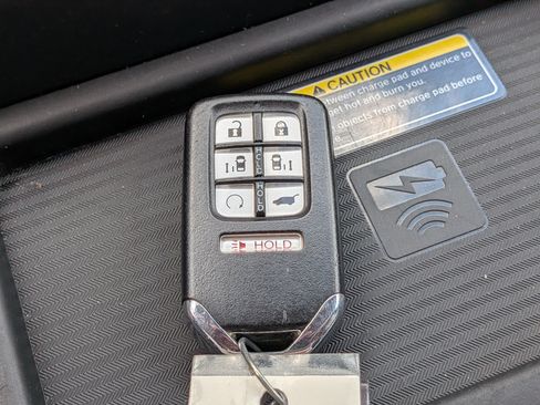 Used 2023 Honda Odyssey Elite image 37