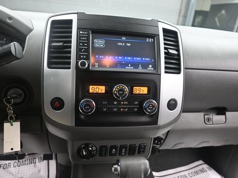 Used 2019 Nissan Frontier SV w/ Value Truck Package AWD/4WD image 28