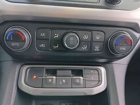 Used 2020 GMC Acadia SLT w/ Premium Package FWD image 22