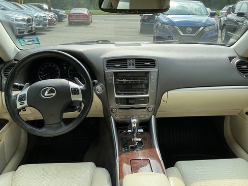 Used 2011 Lexus IS 250 AWD w/ Premium Pkg Value Edition image 24