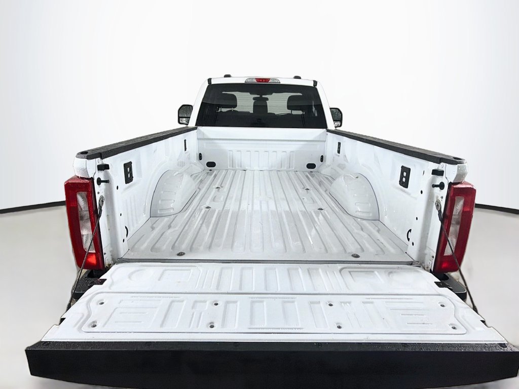 Used 2022 Ford F350 XL w/ STX Appearance Package AWD/4WD image 22