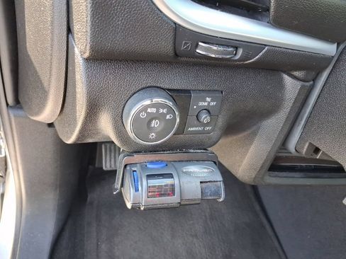 Used 2016 Chevrolet Traverse LT FWD image 31
