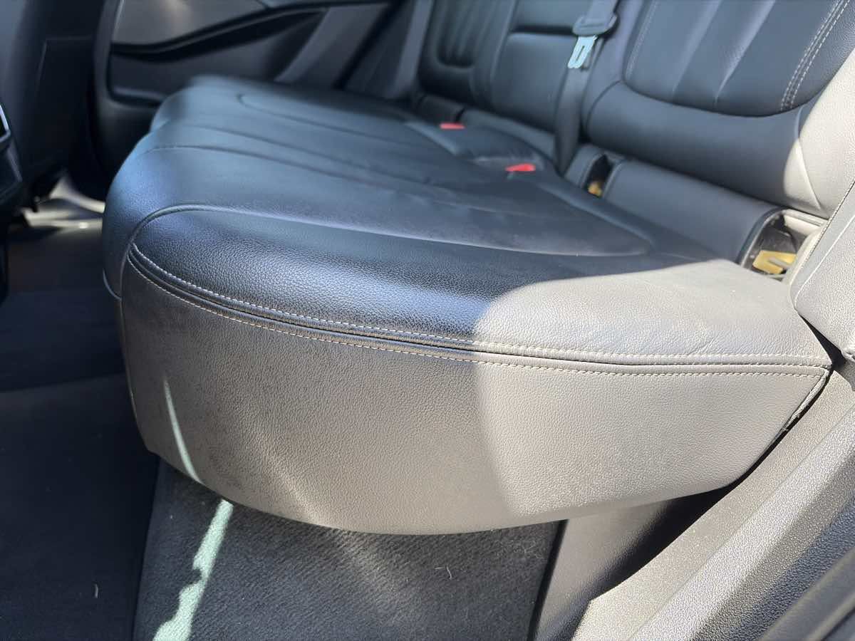 Used 2019 BMW X5 xDrive50i w/ M Sport Package AWD/4WD image 14