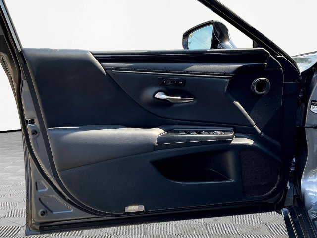 Used 2020 Lexus ES 350 w/ Premium Package FWD image 22