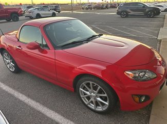Used 2010 MAZDA MX-5 Miata Grand Touring w/ Premium Pkg video 2
