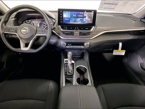 New 2026 Nissan Altima 2.5 SV w/ SV Special Edition Package FWD image 2