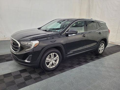 Used 2019 GMC Terrain SLE FWD image 2