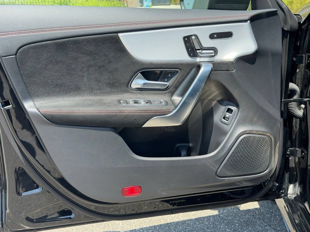 Used 2026 Mercedes-Benz CLA 250 image 16