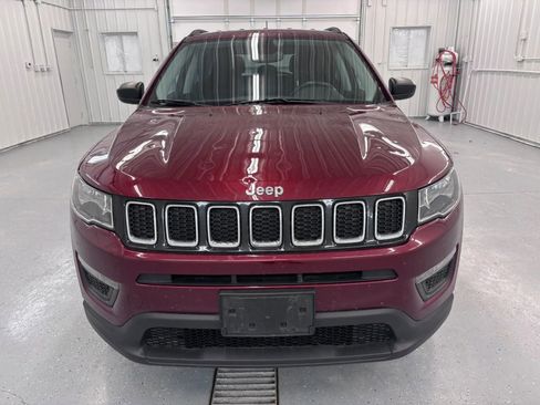 Used 2021 Jeep Compass Sport w/ Cold Weather Group AWD/4WD image 12