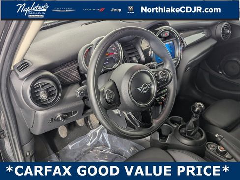 Used 2019 MINI Cooper S w/ Signature Upholstery Package image 11