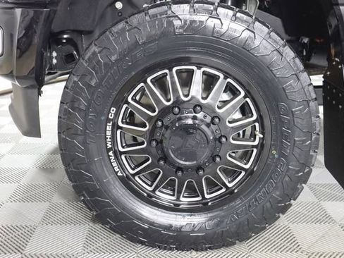 New 2026 Ford F450 Platinum w/ Platinum Plus Package image 13