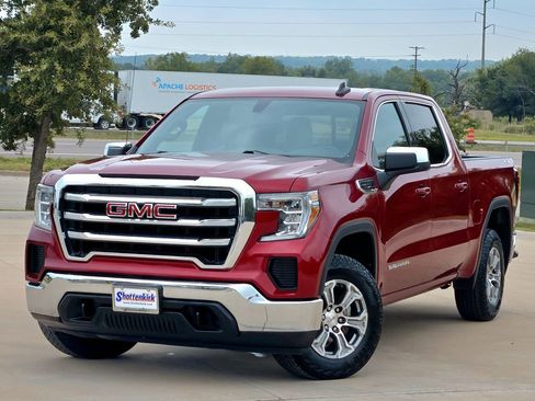 Used 2020 GMC Sierra 1500 SLE w/ SLE Value Package AWD/4WD image 2