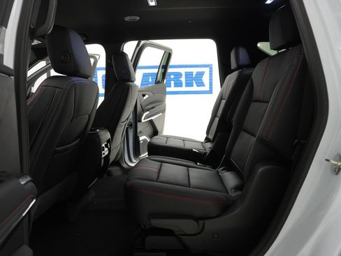 New 2026 Chevrolet Traverse RS image 39