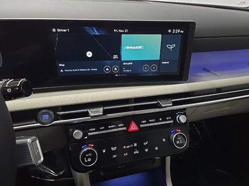 Used 2025 Hyundai Tucson SEL image 25