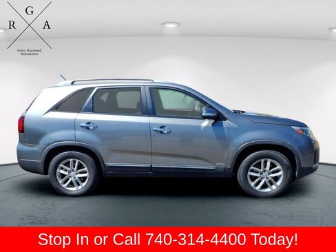 Used 2015 Kia Sorento LX AWD/4WD image 2