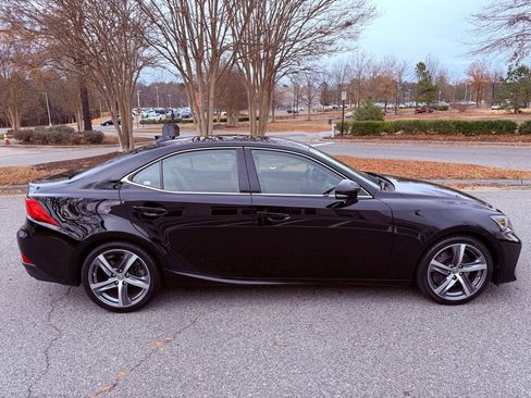 Used 2017 Lexus IS 200t image 13