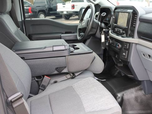 Used 2022 Ford F150 XLT w/ XTR Package image 16