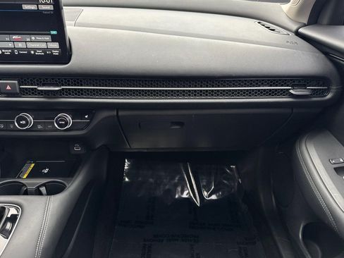 Certified 2024 Honda HR-V EX-L image 28
