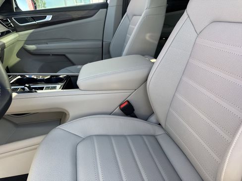 New 2026 Volkswagen Atlas SEL image 15