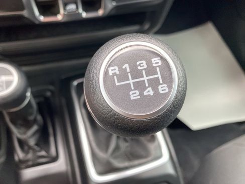 Used 2022 Jeep Wrangler Unlimited Sport AWD/4WD image 29