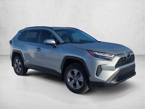 Used 2024 Toyota RAV4 XLE FWD image 3