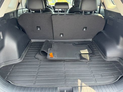 Used 2025 Kia Sportage EX AWD/4WD image 33