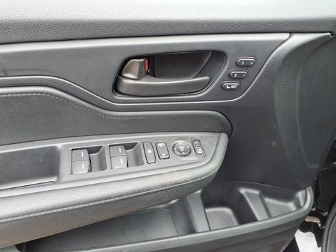 Certified 2025 Honda Odyssey Sport-L image 13