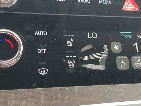 New 2026 Genesis GV80 2.5T Advanced AWD/4WD image 22
