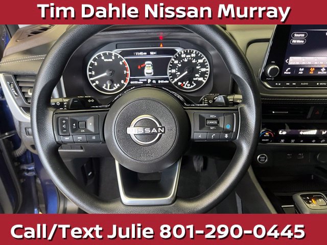 Used 2023 Nissan Rogue SV FWD image 25