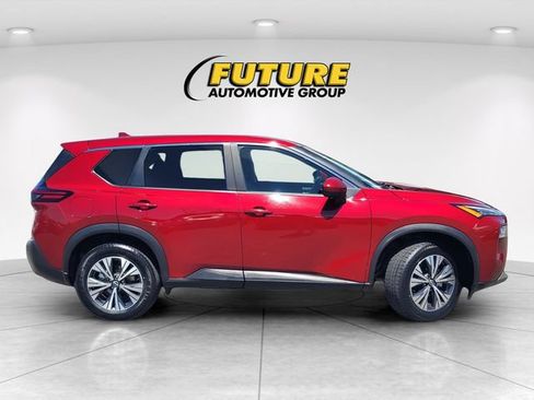 Certified 2023 Nissan Rogue SV FWD image 3