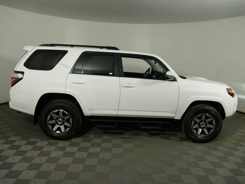 Used 2021 Toyota 4Runner TRD Off-Road Premium w/ Moonroof Package image 31