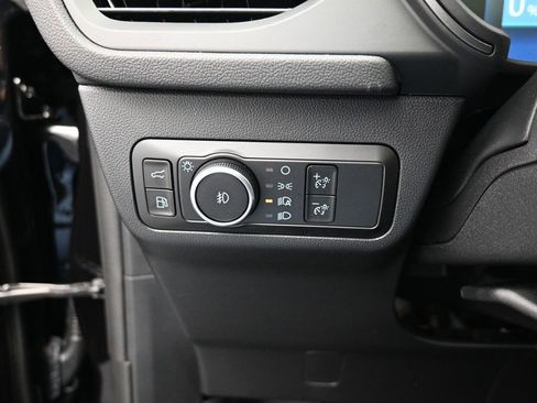 New 2025 Ford Escape SE image 12