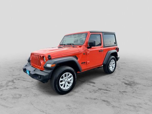 Used 2023 Jeep Wrangler Sport AWD/4WD image 4