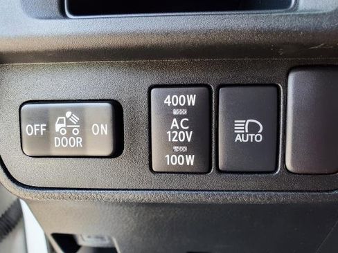 Used 2019 Toyota Tacoma TRD Sport image 21