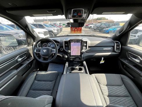 New 2026 RAM 1500 4x4 Crew Cab image 35