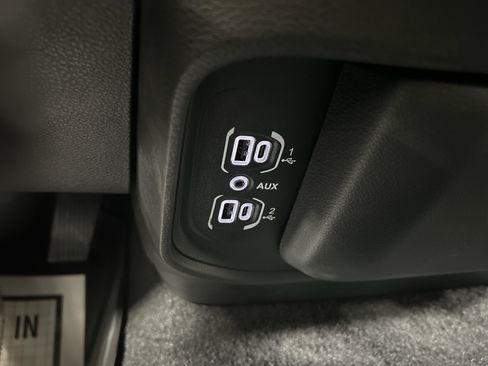 New 2026 RAM 1500 Classic Warlock AWD/4WD image 31