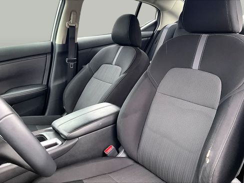 Used 2022 Nissan Sentra SV FWD image 8