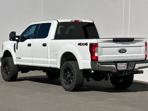 Used 2018 Ford F250 XLT image 6