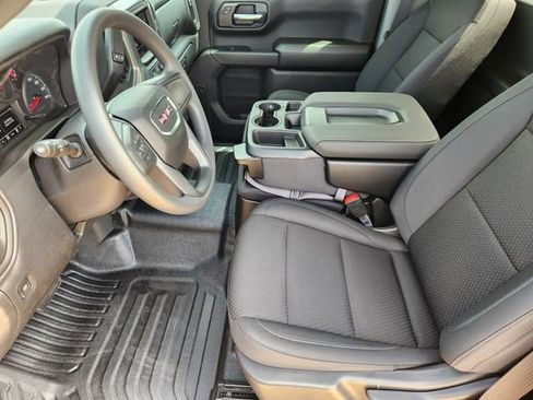 New 2026 GMC Sierra 1500 Pro w/ Pro Value Package image 9