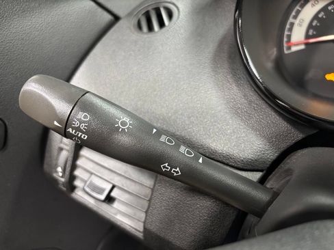 Used 2007 Saturn Sky Red Line RWD image 28