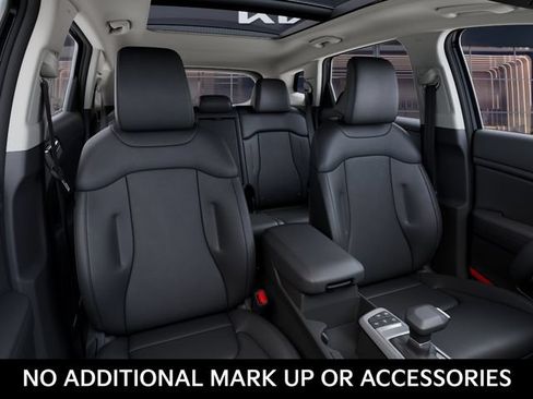 New 2026 Kia Sportage EX FWD image 15