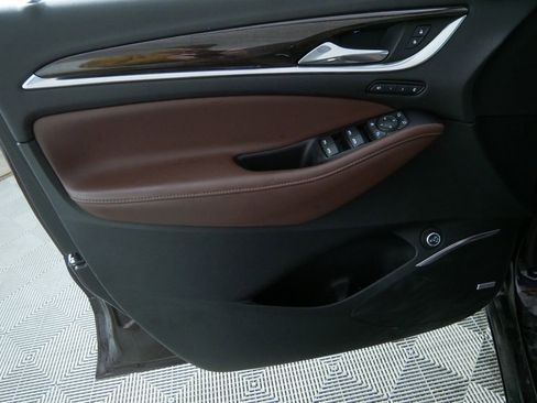 Used 2020 Buick Enclave Avenir w/ Avenir Technology Package image 13