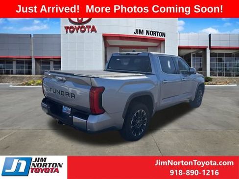 Used 2023 Toyota Tundra Limited image 3