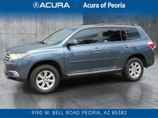 Used 2011 Toyota Highlander 2WD w/ Tech Pkg video 1