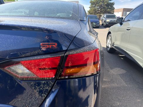 Used 2024 Nissan Altima 2.5 SR image 9