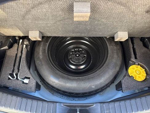 Used 2019 MAZDA CX-5 Touring image 37