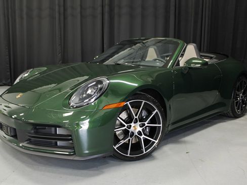 New 2026 Porsche 911 Carrera image 1