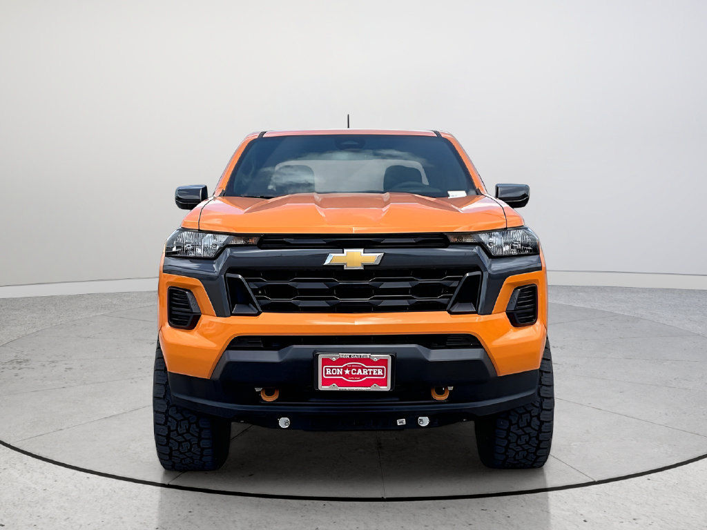 New 2025 Chevrolet Colorado LT AWD/4WD image 2