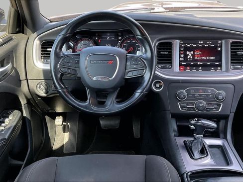 Used 2020 Dodge Charger GT w/ Blacktop Package RWD image 6